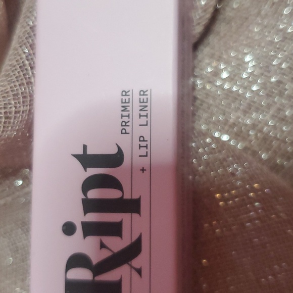 The script primer + lip liner - Picture 2 of 4